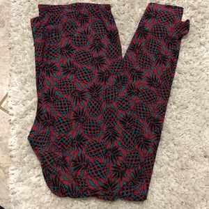 Lularoe pineapple leggings
